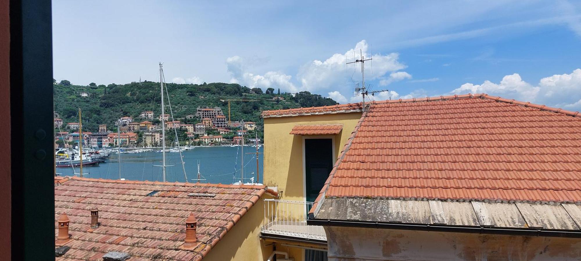 La Mansarda Sul Golfo Apartment